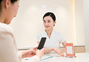 银河系中最凶残的厨师将在11月2日发布的《宇宙汉堡王》中登陆主机平台